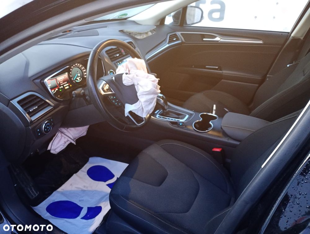 Ford Mondeo 2.0 SCTi Titanium - 11