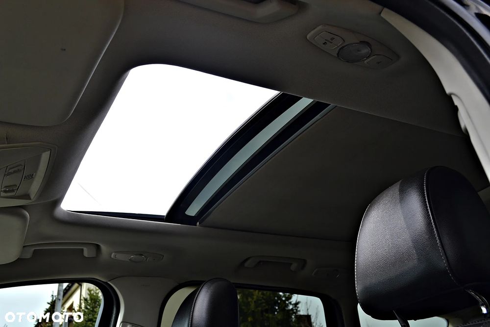 Ford Kuga 2.0 TDCi 4x4 Individual - 37