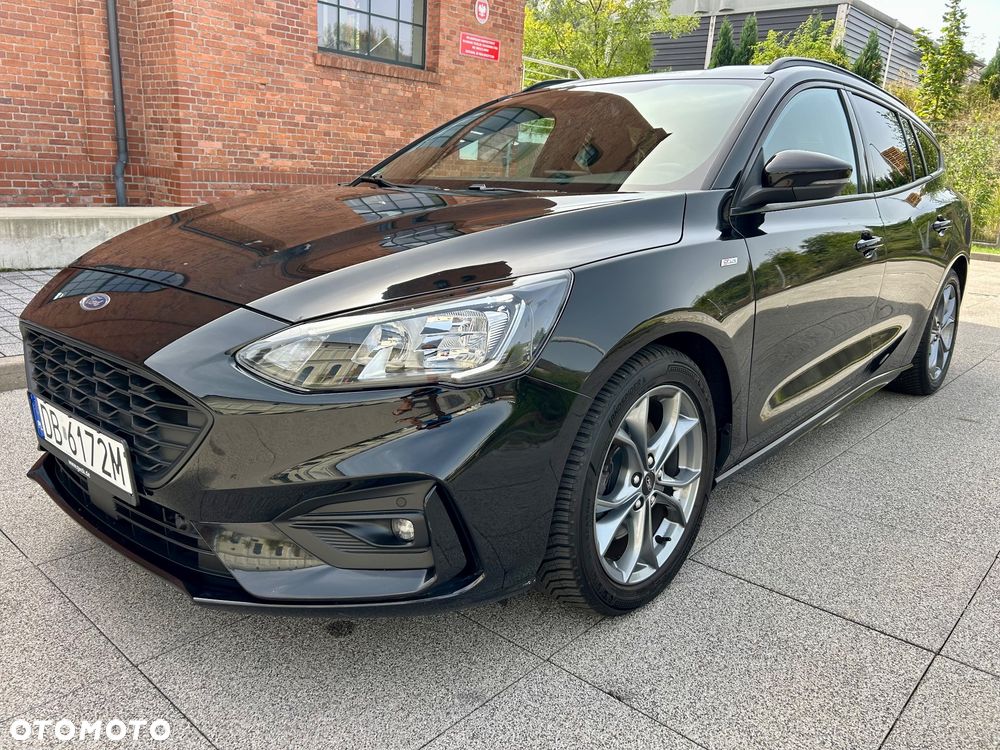 Ford Focus 1.5 EcoBoost STart-Stopp-System ST-LINE