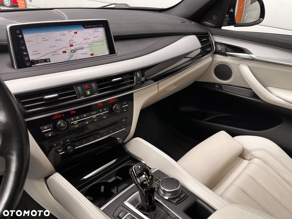 BMW X6 xDriveM50d - 30