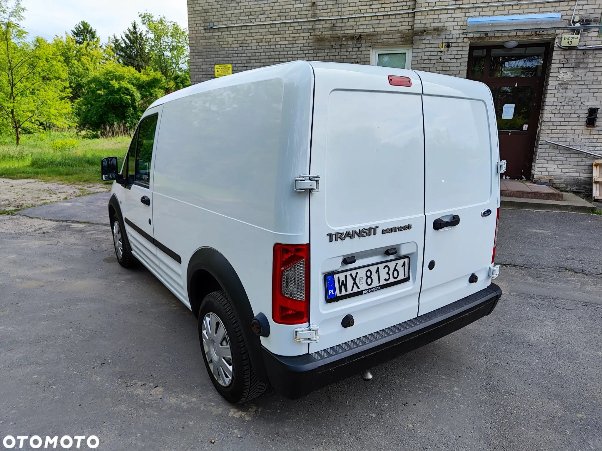 Ford Transit Connect - 9