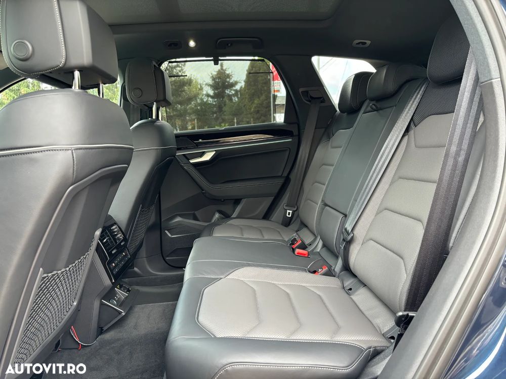 Volkswagen Touareg 3.0 V6 TDI 4Motion DPF Automatik R-Line - 34