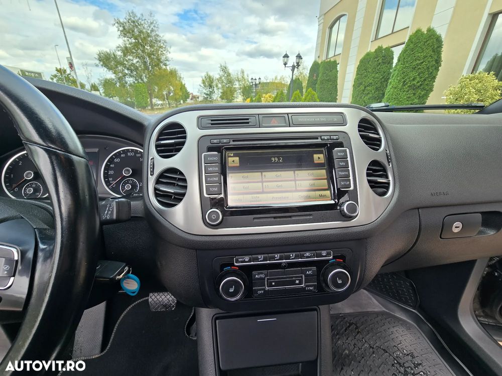 Volkswagen Tiguan - 20