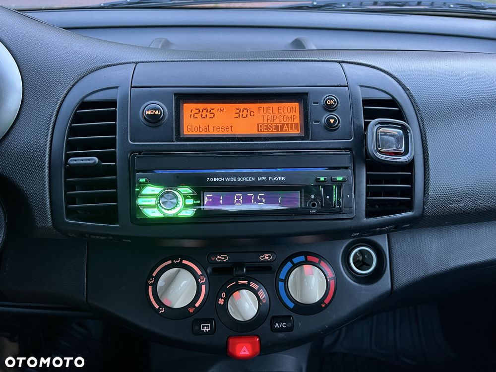 Nissan Micra - 8