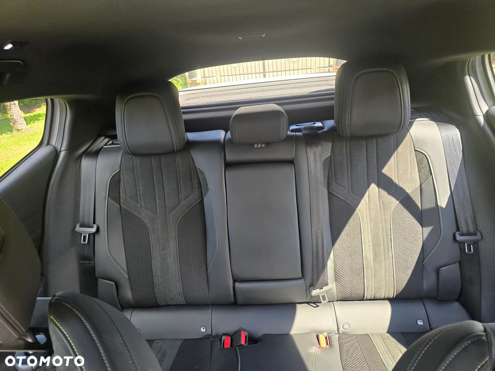 Peugeot 408 1.2 PureTech GT S&S EAT8 - 6