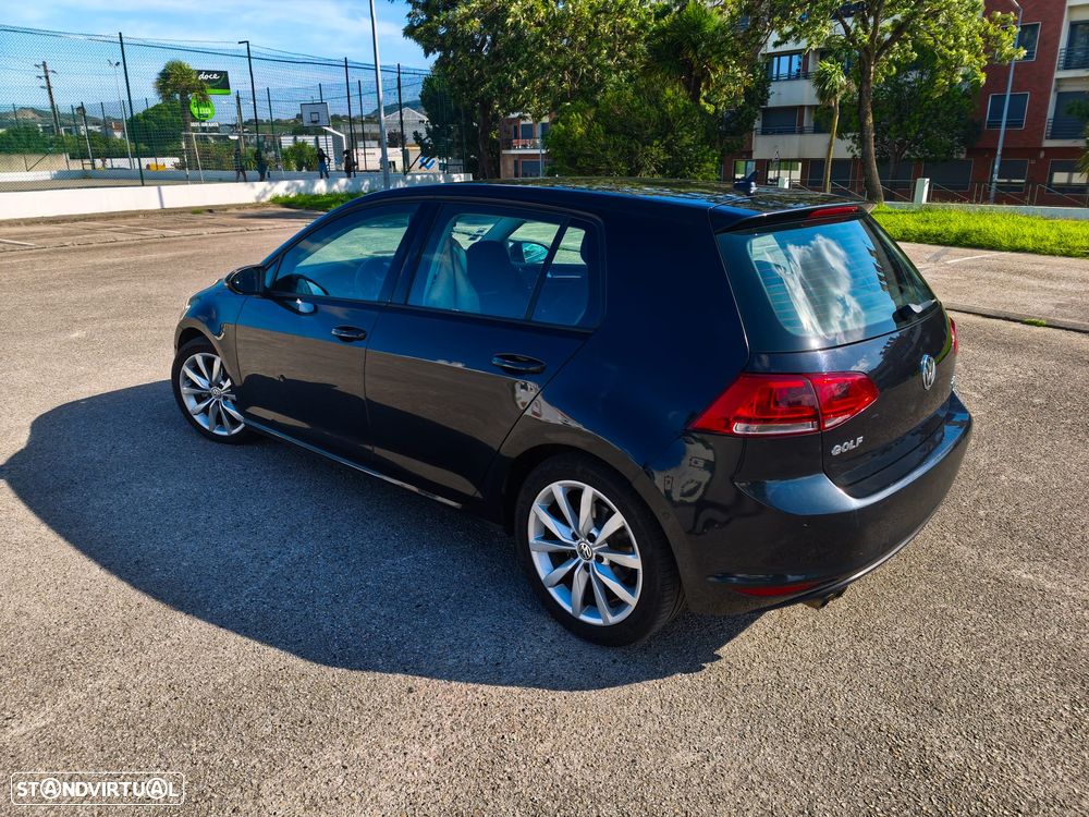 VW Golf 2.0 TDI Highline - 17