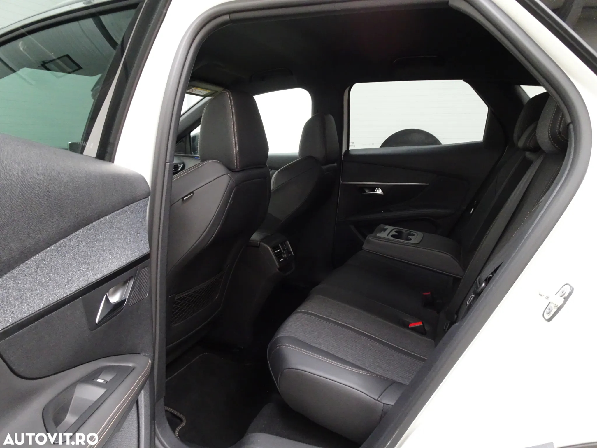 Peugeot 3008 1.2 PureTech Turbo S&S GT-Line - 7