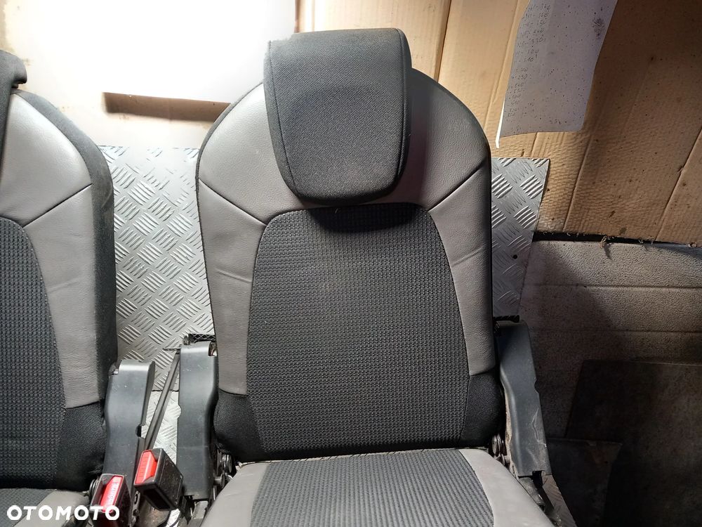 CITROEN C4 GRAND PICASSO II FOTELE 3 RZĄD - 4