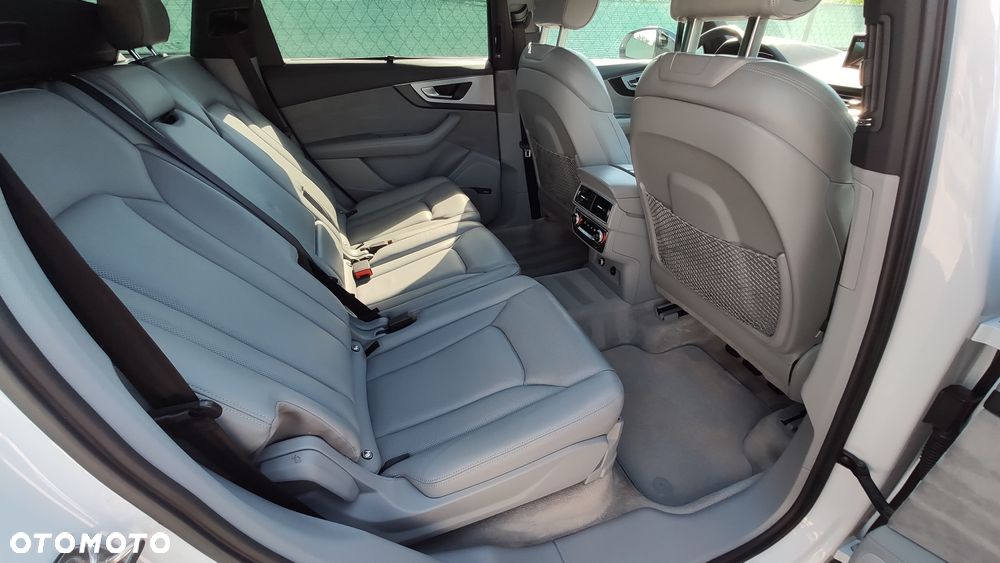 Audi SQ7 4.0 TDI Quattro Tiptronic - 10