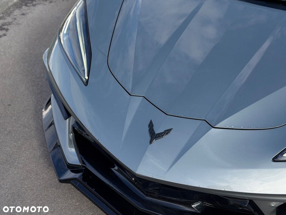 Chevrolet Corvette - 3