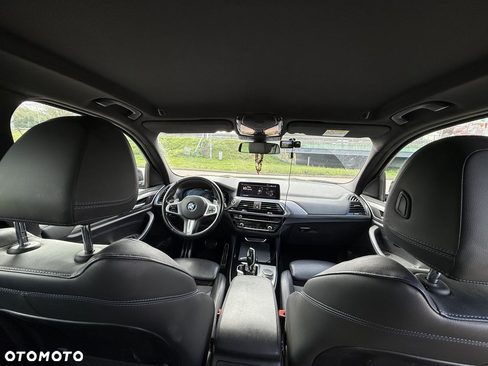 BMW X3 xDrive30e - 19