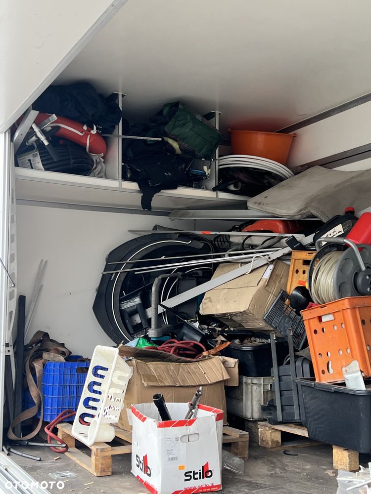 Zabudowa na Mercedes Benz - 4