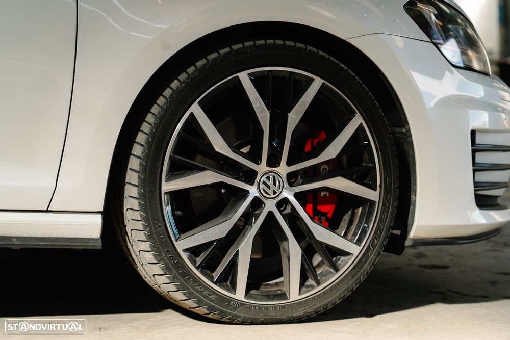 VW Golf GTI Performance BlueMotion DSG - 7