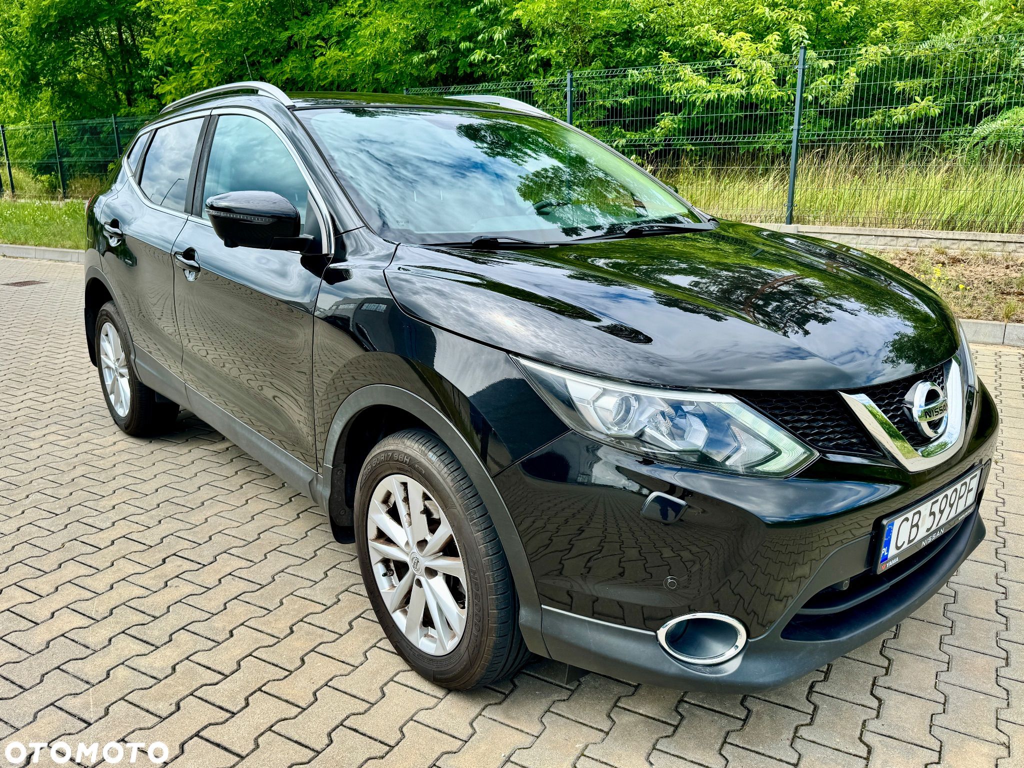 Nissan Qashqai 1.2 DIG-T Tekna Xtronic - 1