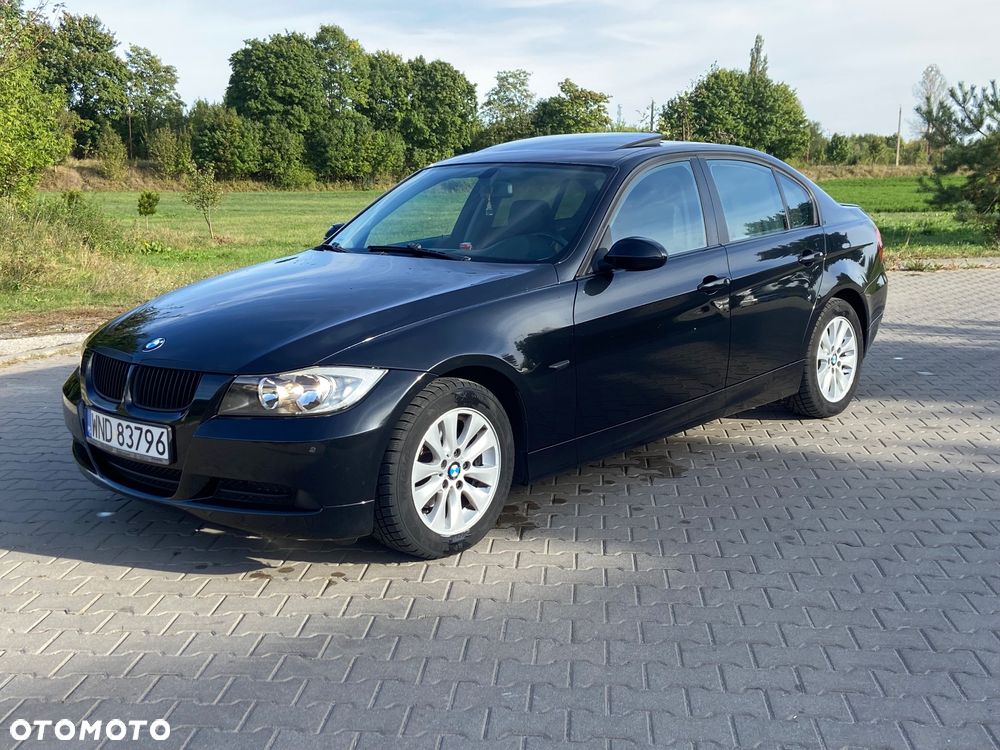 BMW Seria 3 320i - 2