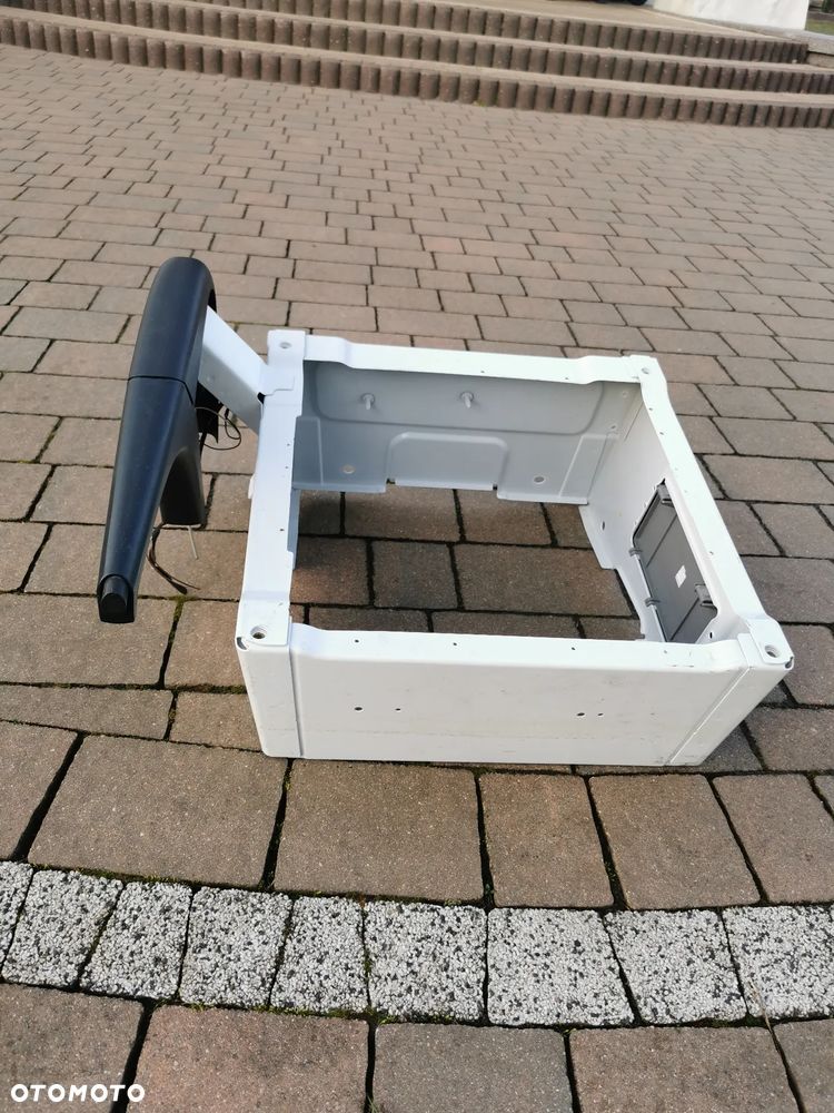 Podłoga szyny Podsufitka Sprinter 906  wykładzina tunel nawiewu boczki  fotele Mercedes Sprinter 906 fotele - 21