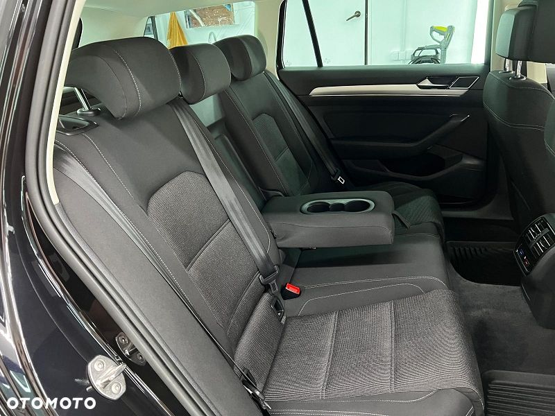 Volkswagen Passat 1.6 TDI (BlueMotion Technology) Comfortline - 34