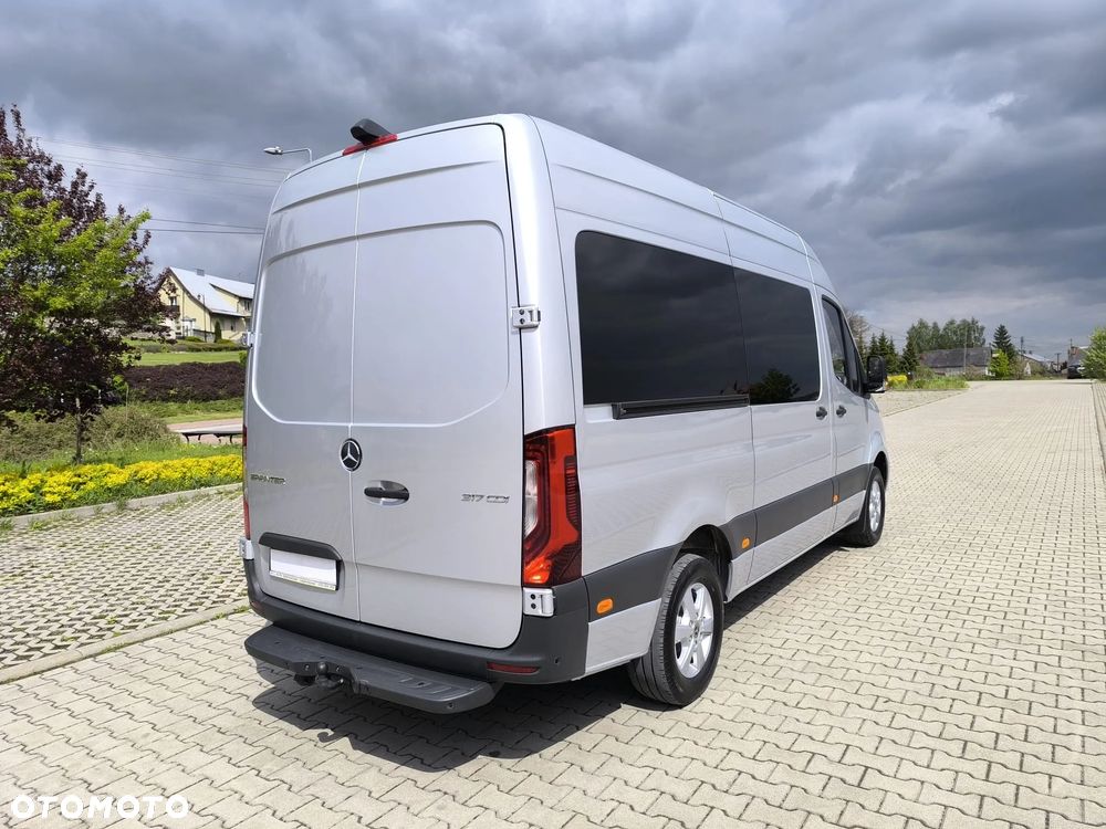 Mercedes-Benz Sprinter - 6