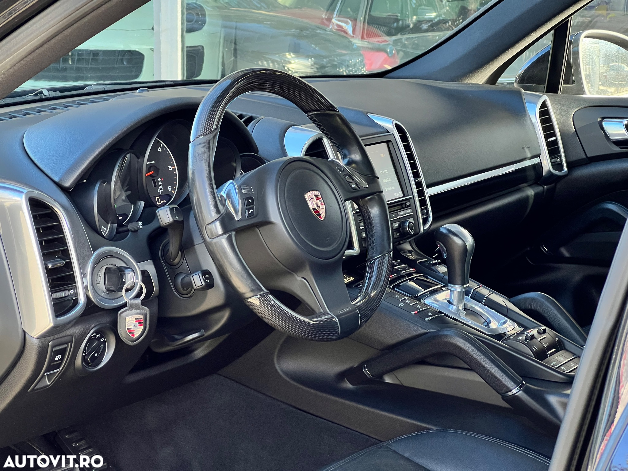 Porsche Cayenne - 12