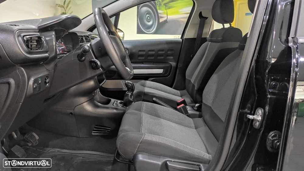 Citroën C3 1.2 PureTech Shine - 17