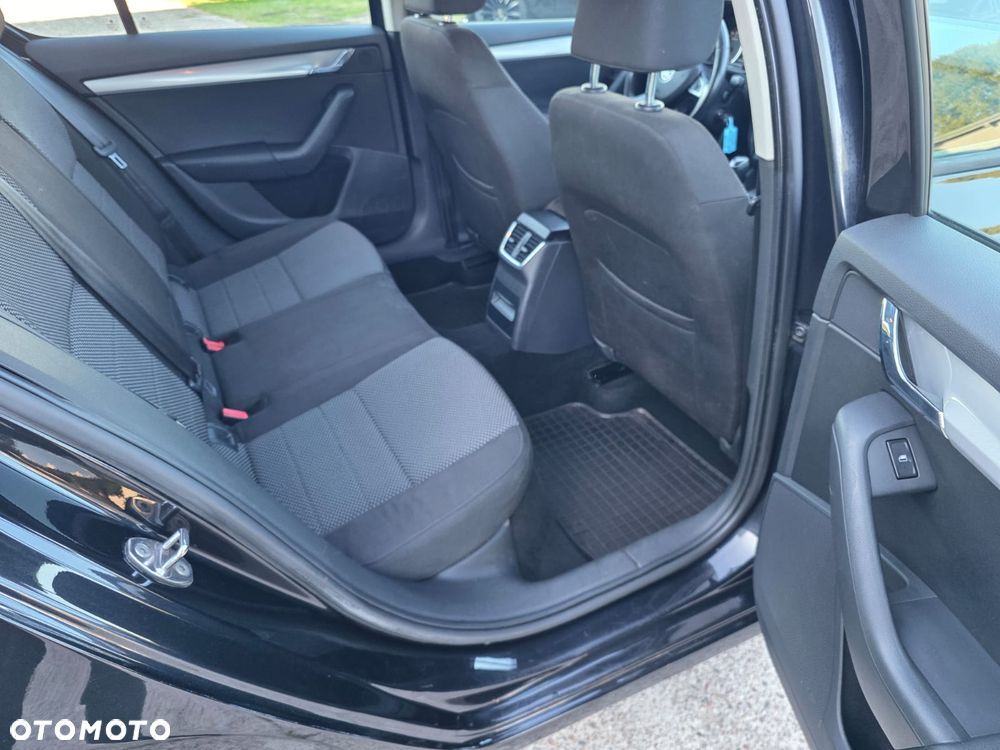 Skoda Octavia 1.6 TDI Elegance - 10