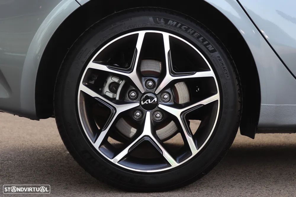 Kia Ceed 1.0 T-GDI Drive - 28