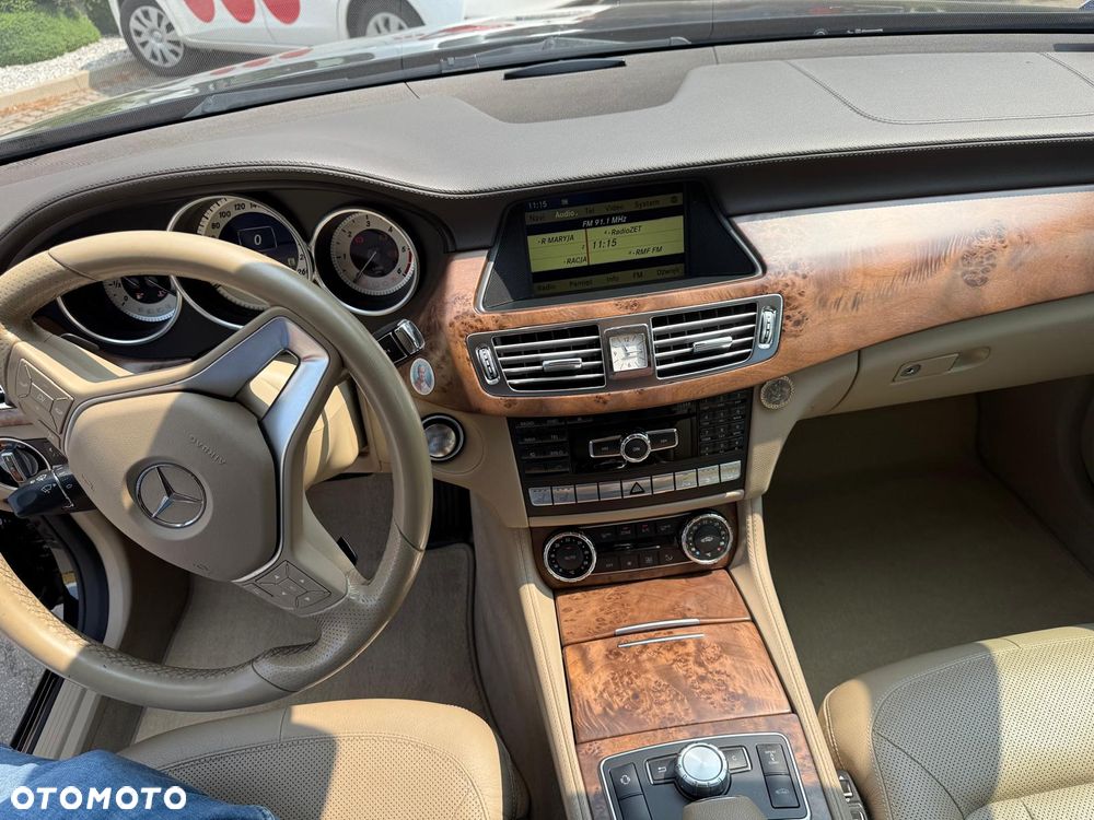 Mercedes-Benz CLS 350 CDI 4-Matic BlueEff - 20