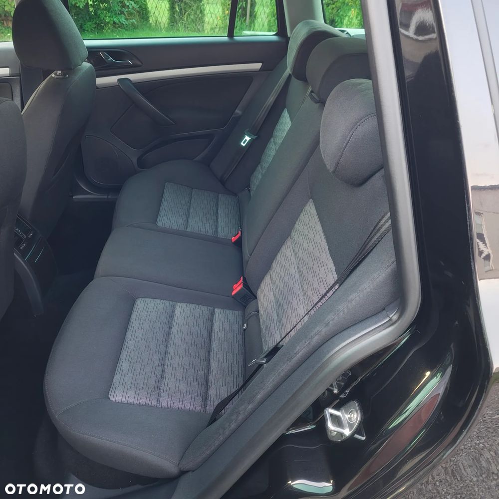 Skoda Octavia - 12