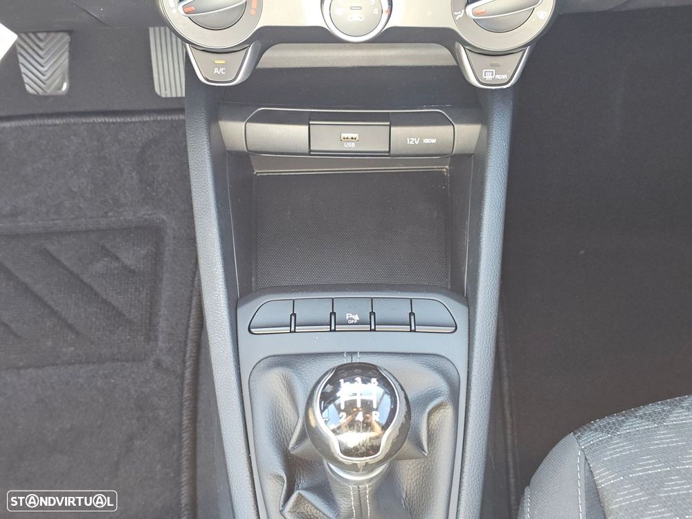 Kia Rio 1.2 CVVT Urban - 25
