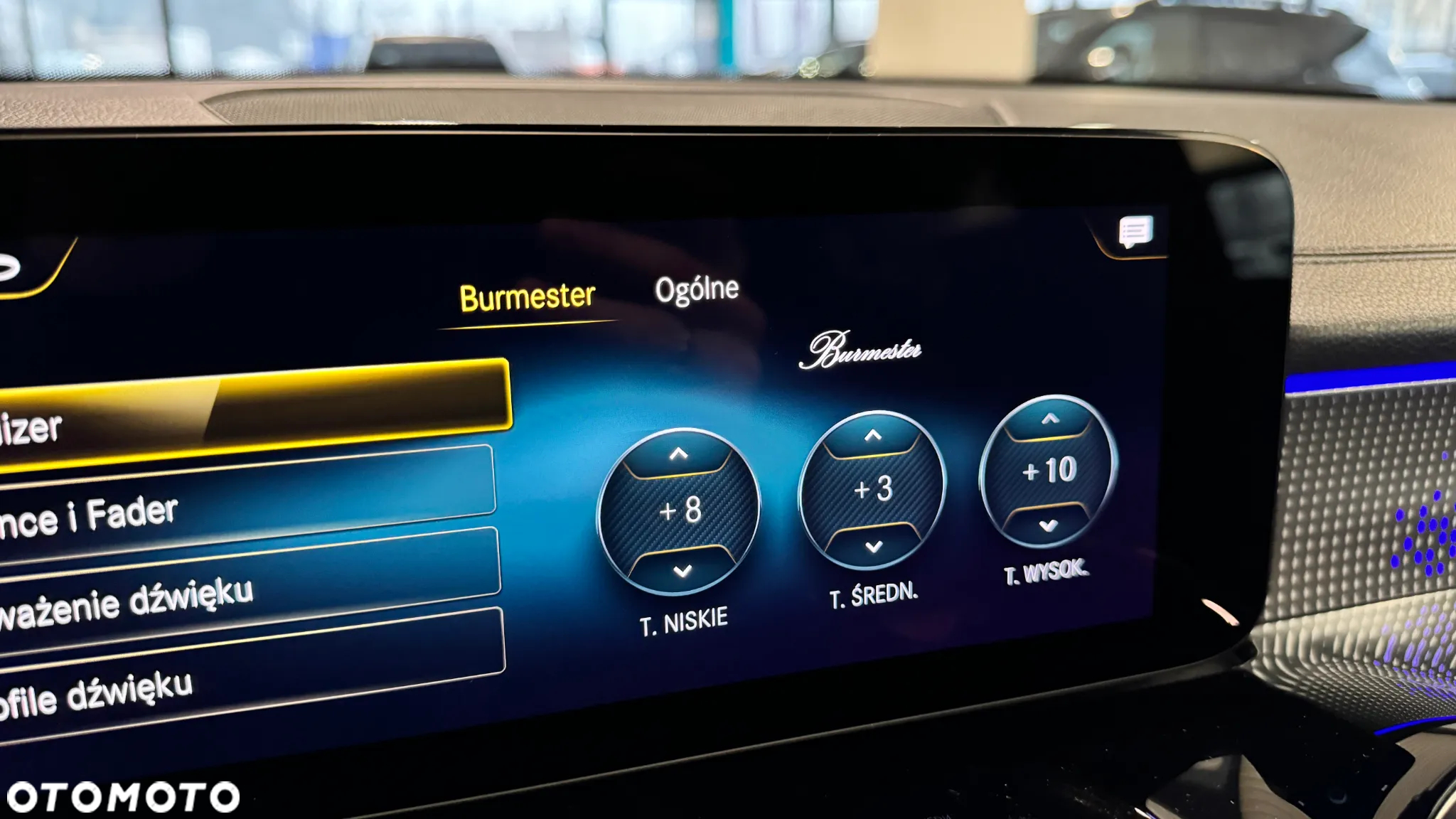 Mercedes-Benz EQB 250 66.5kWh Electric Art - 22