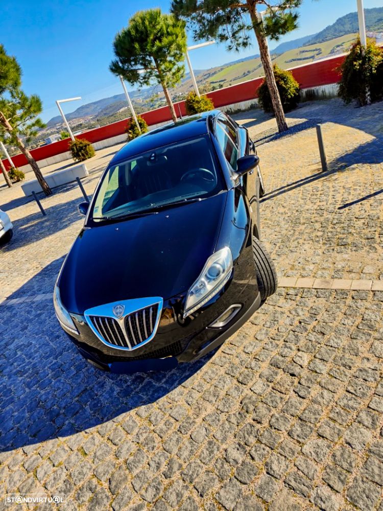 Lancia Delta 1.6 M-Jet Oro - 2