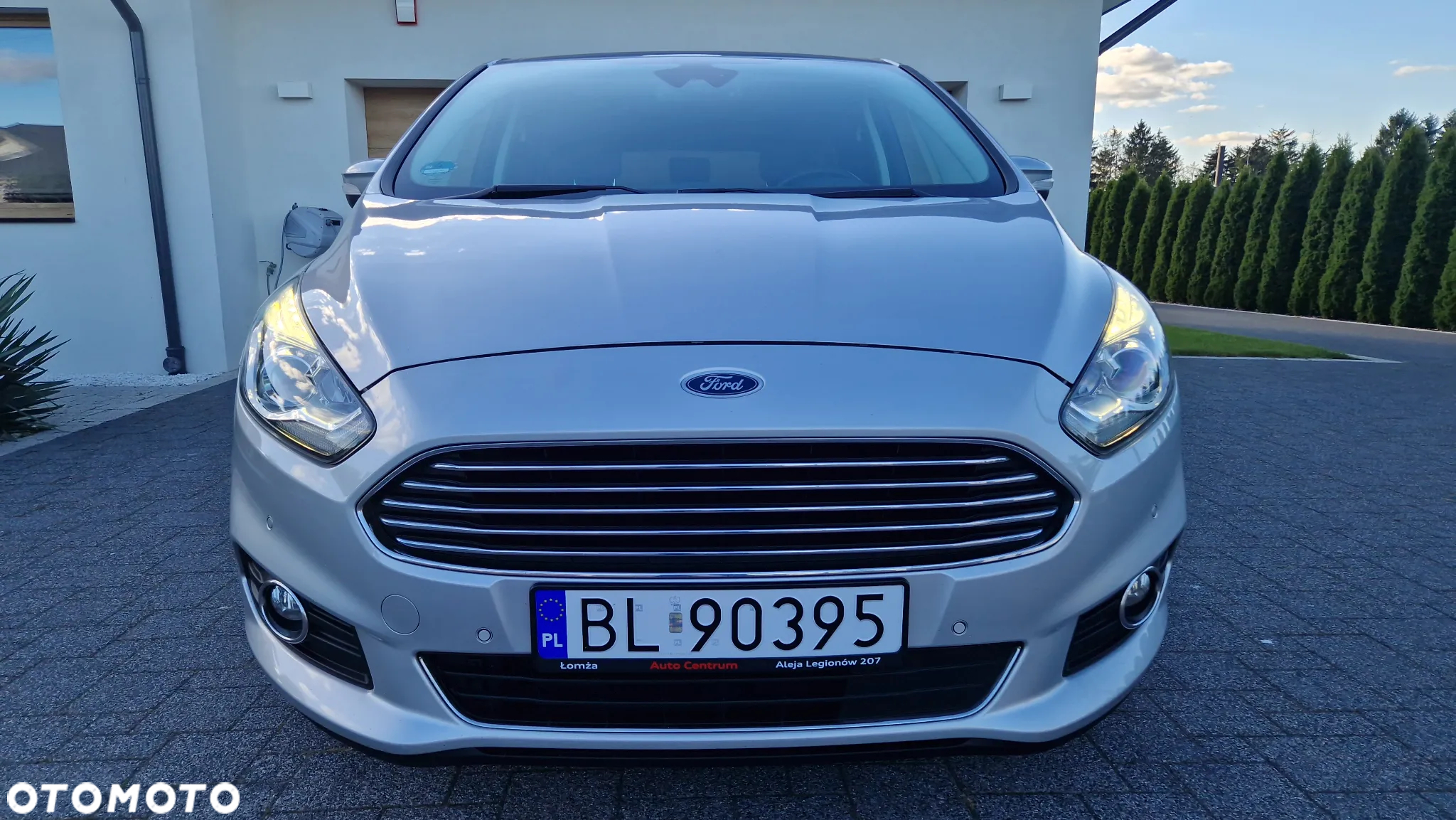 Ford S-Max 2.0 TDCi Titanium PowerShift - 26