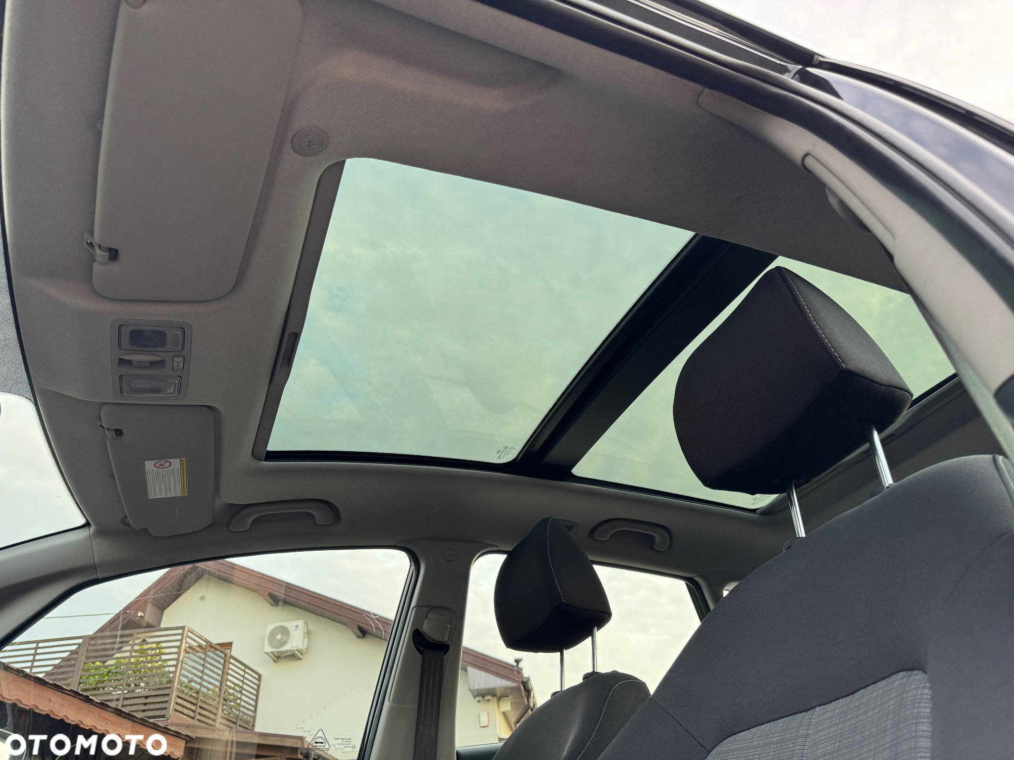 Kia Venga 1.6 CVVT Black Collection - 23