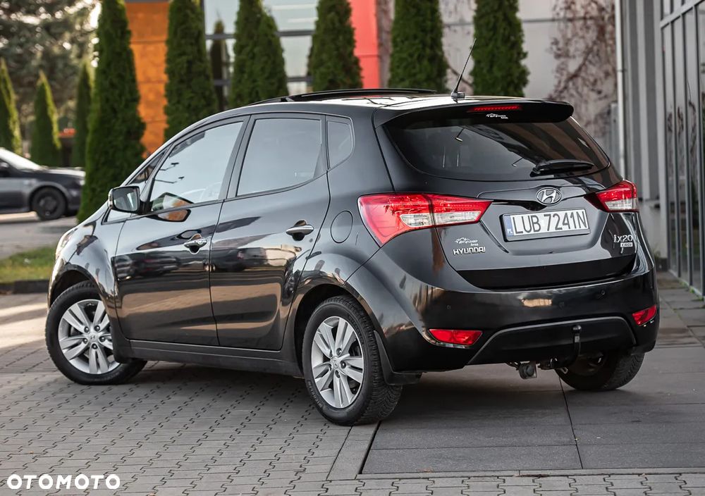 Hyundai ix20 1.6 CRDi blue YES Gold - 9