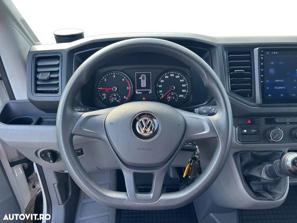Volkswagen Crafter - 11