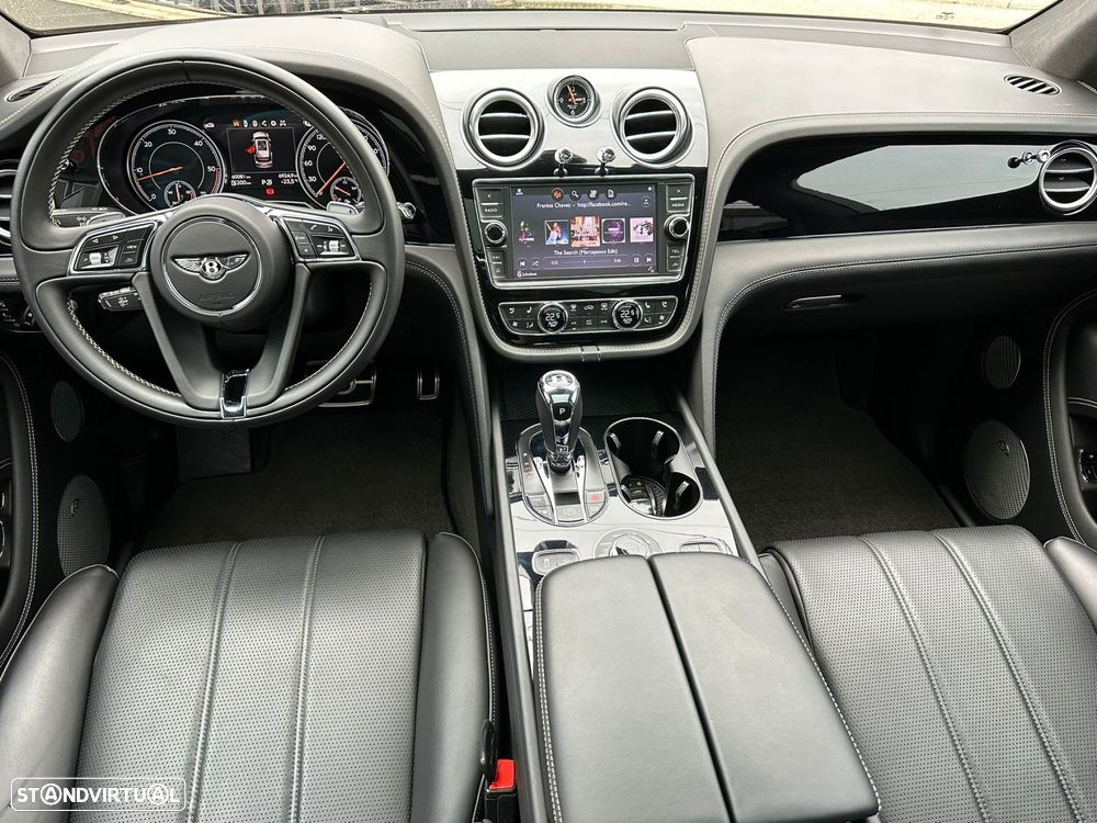 Bentley Bentayga V8 - 21
