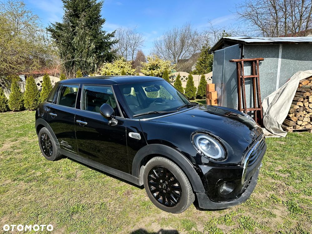 MINI ONE Essential Trim - 8