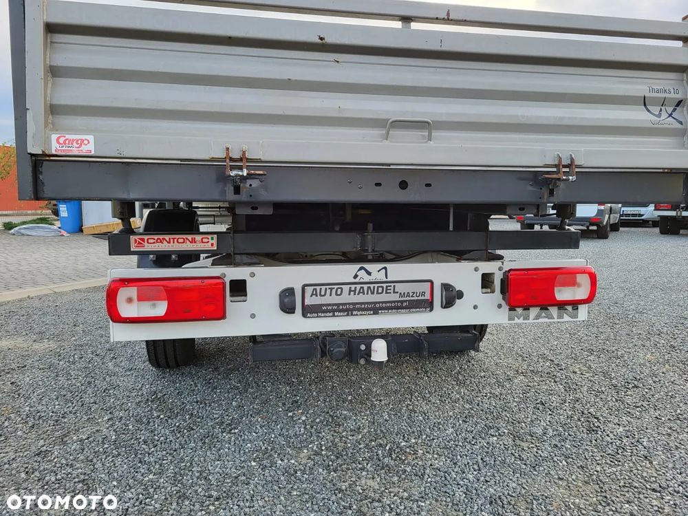 Volkswagen MAN TGE 180-2.0TDI- WYWROTKA - 60 tys km-180 KM-HAK 3000 kg - 19