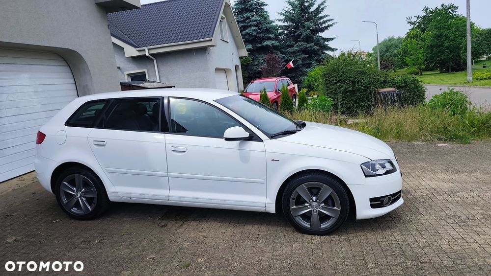 Audi A3 Sportback 2.0 TDI DPF S tronic S line Sportpaket (plus) - 34