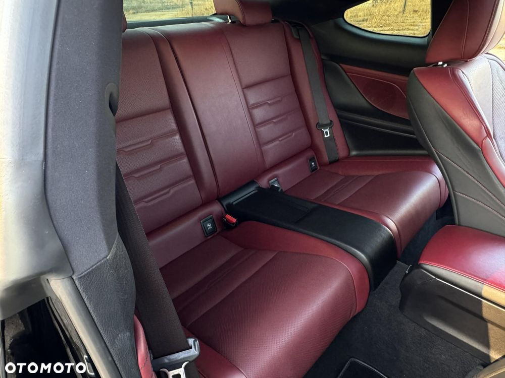 Lexus RC - 17
