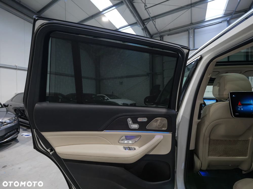 Mercedes-Benz GLS 400 d 4-Matic - 37