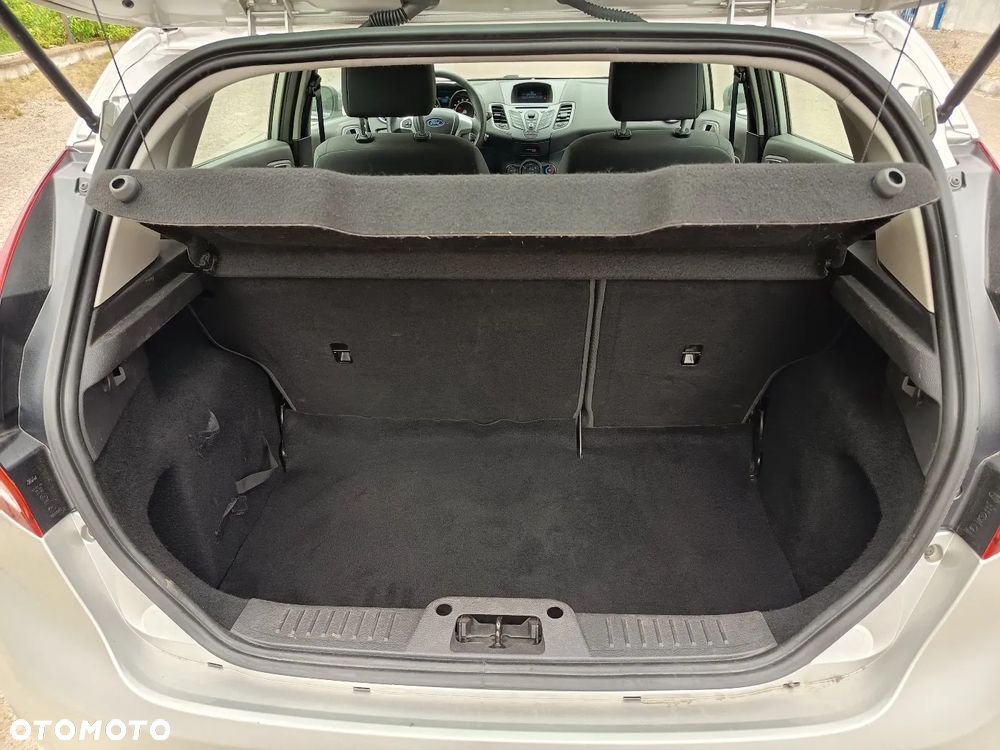 Ford Fiesta 1.25 SYNC Edition - 12