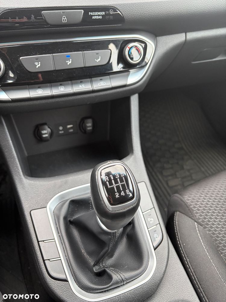 Hyundai i30 1.4 T-GDI Comfort - 14