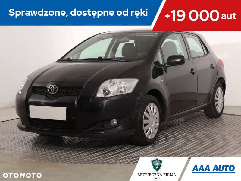 Toyota Auris - 2
