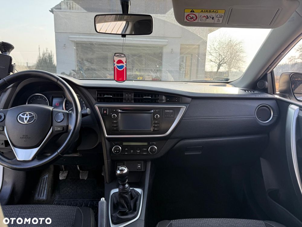 Toyota Auris 1.6 Active - 14