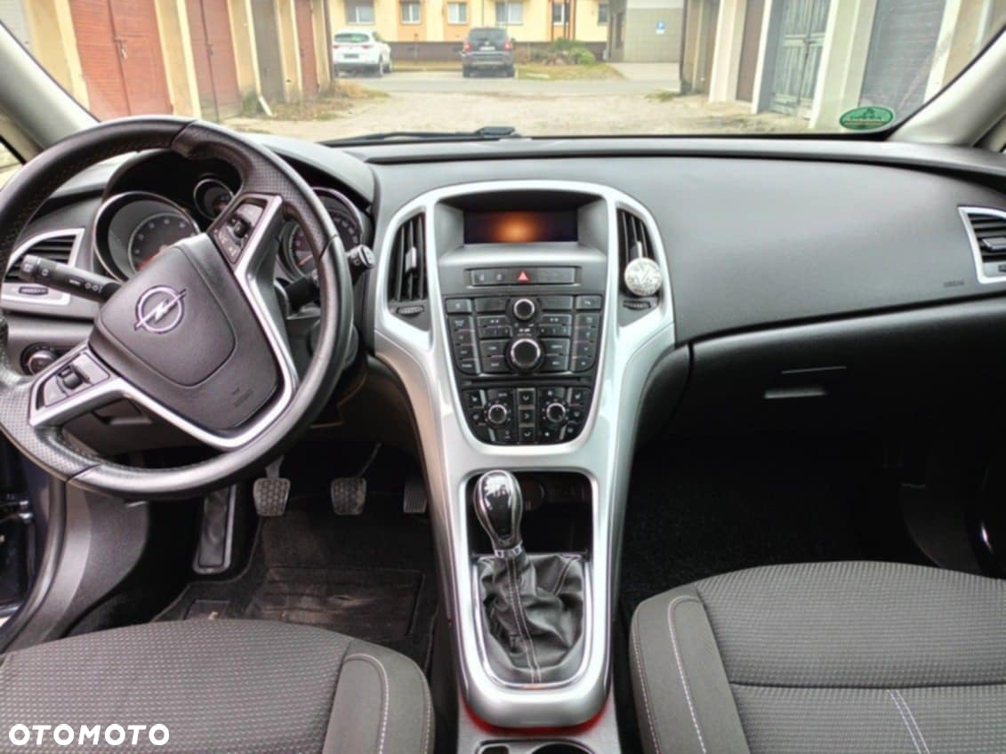 Opel Astra - 12