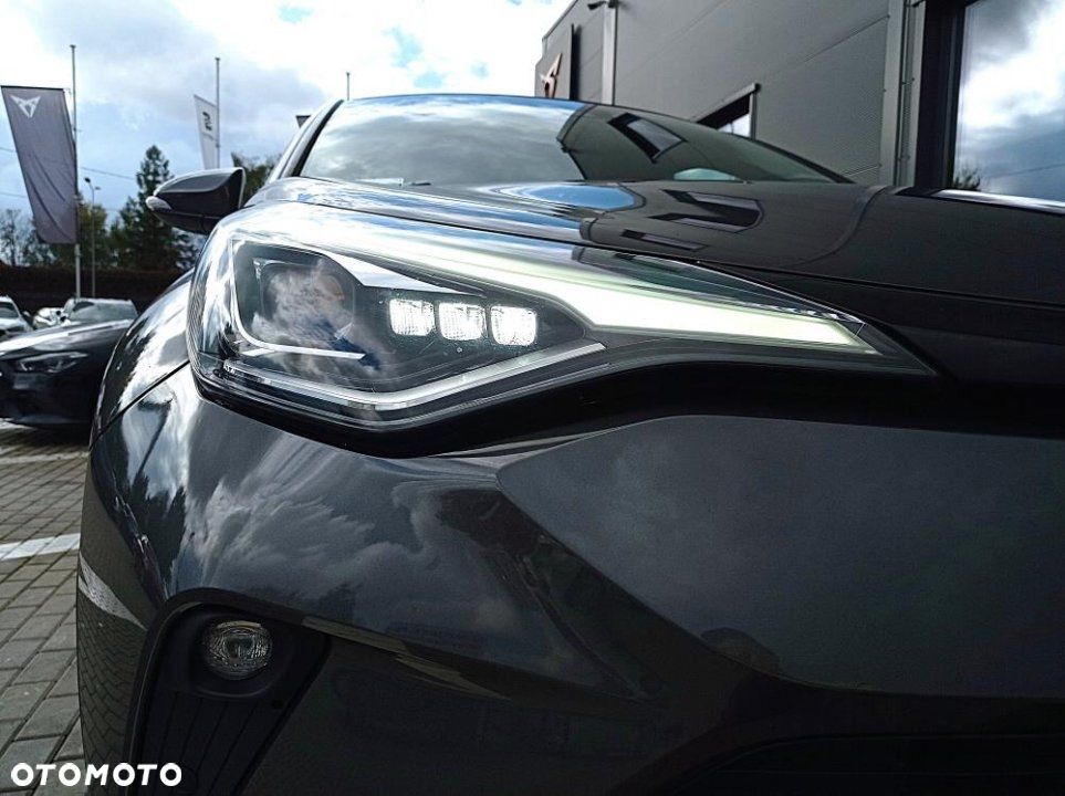 Toyota C-HR - 9