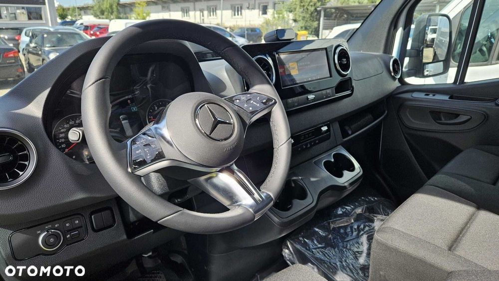 Mercedes-Benz Sprinter Sprinter - 20