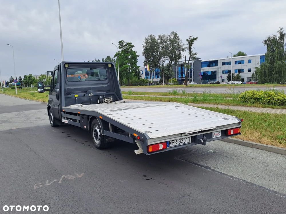 Iveco 35S18 Pomoc Drogowa Najazd Laweta Krajowy Ledy Nawigacja Poduszki Pomocnicze ! - 3