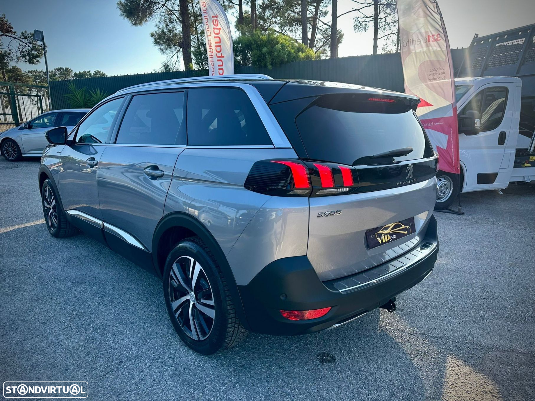 Peugeot 5008 1.5 BlueHDi Allure - 5